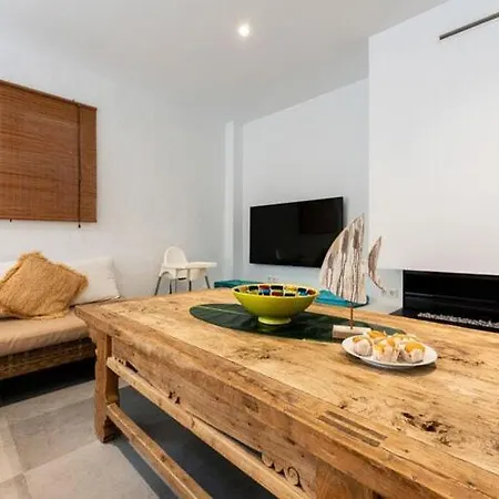 度假居 Faro's Beachhouse For 8 马拉加