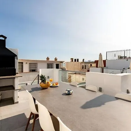 度假居 Faro's Beachhouse For 8 马拉加